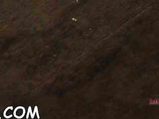 beauty dons metallic helmet for intense snatch pounding