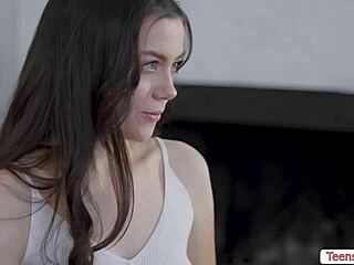 ohh love licking her smooth shaved pussy and big tits in this hot position