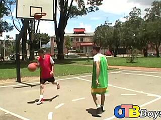 Latino Twinks Score Then Pound Asses Bareback Hard?