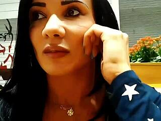 i met app boy at mall but fucked in car