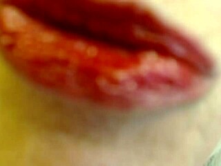 dawnskye1962 slips into pretty panties for john in update 33