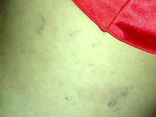 Pretty redhead latina nerd gapes wet pussy riding huge cock closeup cum in mouth