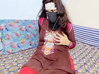 A Muslim Prostitute Cheats on Desi Husband with Dirty Talk Anal Dildo Lover