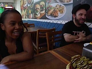 Aventuras Do Casal Mattos! Pitoco And Anzinha's Beach Massage On Tiny Pussy And Ass