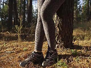 omg i can't stop teasing my fat cameltoe in tight leopard leggings outside...