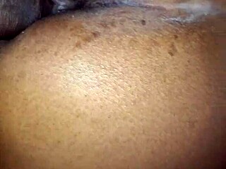 Mulata Marybombom Terima Creampie Besar di Memek Ketat Mungkin Hamil