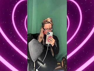 No cumming until eyeliner perfect in crossdressing joi session