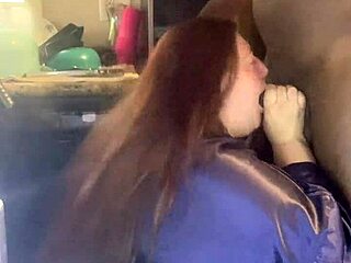 สาวอวบโค้งเว้าดูดควยดำยักษ์ลึกเลอะน้ำว่าวหยดติ๋ง