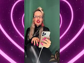 No cumming until eyeliner perfect in crossdressing joi session