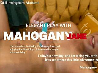 this fuck doll's million dollar pussy is solo lesbian perfection 🔥💦