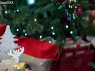 Scarlett Revels in Early Christmas Cock Surprise!