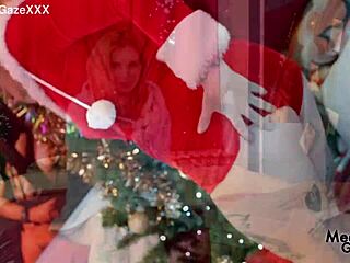 Scarlett Revels in Early Christmas Cock Surprise!