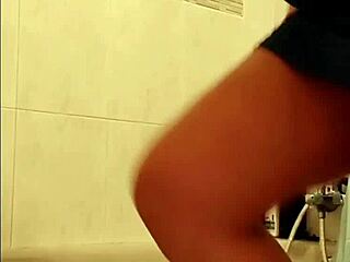 damn girl this pregnant 18+ colombian cutie flashes her tits ass and sexy body exhibitionist style