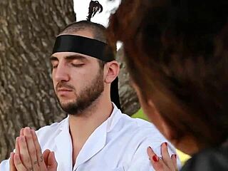 Samurai master pounds tattooed peruvian pussy hardcore 😤🍑 el samurai needs that potorro!