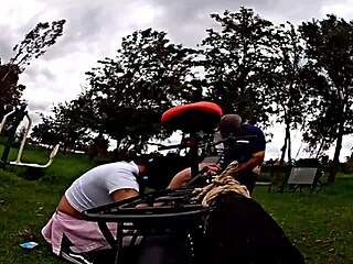 biking panty flash... this old dude wanted to fuck me outdoor cumshot 😏🚲💦