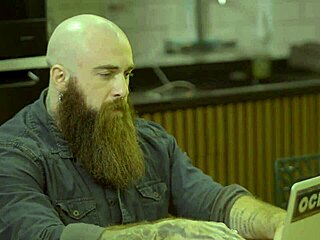 TATTOOED ROCKER POUNDS GIRLFRIEND'S FAT ASS