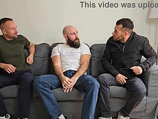 pizza delivery turns into 3on1 dp dap ass to mouth and messy facial for bille star 🍕🍑💦