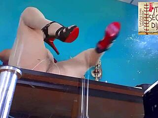 Regina Noir's Juicy Pussy Close-Up Licking and Fucking Compilation