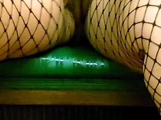 beruka fingers shaved pussy to wet squirt in fishnets