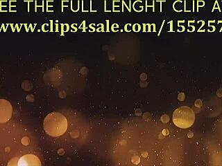 Lady Lulu delivers reverse footjob in colorful nylons 😘👣