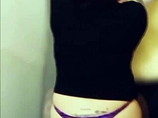 Ay papi pound this latina wife puta hard and fill her with your hot lechita!