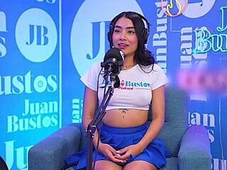 petite colombian nympho mayraoficial squirts hard on sybian machine!