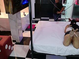 we invite hotel stranger from swinger app for mmf cuckold watching him fuck curvy latina wife hard