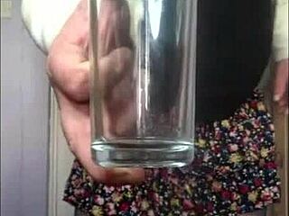 i'm a bisexual sissy crossdresser cravin pee taste swallowin my own again