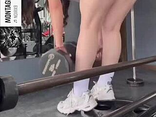 damn that gym girl's huge curvy ass shakes so juicy i can't stop staring omg