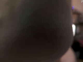 i want you kissing me after i squirt down there with my toy