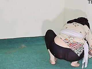 Big Ass Indian Muslim Maid Bends in Black See-Through Pajama Cleaning