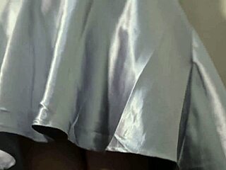 pengen liat cewek indo satin slut creampied 😍🍑💦