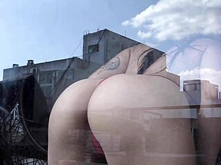 Antonellalulii's Massive Argentinian Ass Greets Feliz Navidad Holiday Cheer