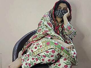 Step-sister sneaks into my bedroom midnight!