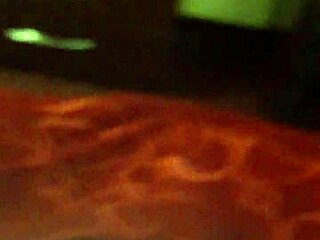 i needed a quickie fuck for my girlfriend she orgasmed so fast...