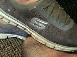 cluk ya filthy sneakers worship... face trample ya good