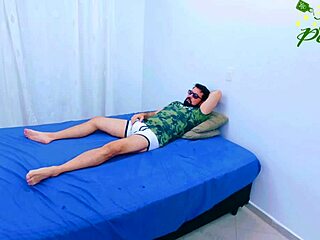 Fui Expulsa Da Escola E Papai Me Fodeu Com Forca No Quarto Bts!