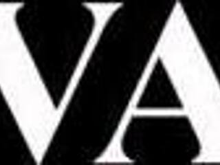 petite teen ryder rey takes celtic iron's loads in beverly hills?