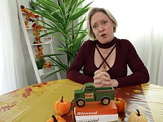 hey little step sis breezy bri thanks me with wet pussy ride 😘💦