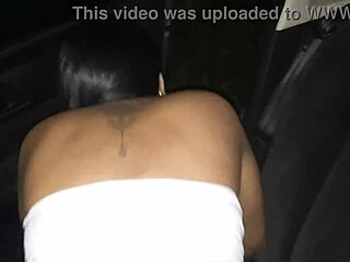 o cliente quer me comer o cu no carro dele com pauzão, e eu deixei