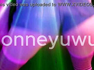 Bonneyuwu Twerks Her Cute Petite Argentine Ass Wild