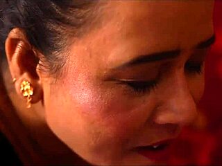 beautiful bhabhi cheats with security guard in dirty hindi office sex