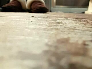 oh god i caught my wife again blasting pussy orgasm with showerhead in bath