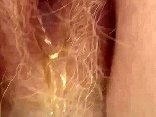 redhead peeing right through her hairy pussy 😜 messy fun