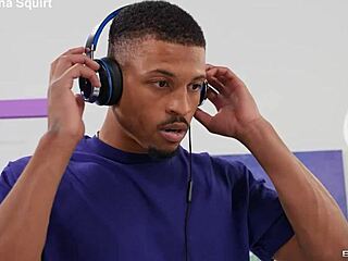 jacqueline valentine's juicy ass deepthroats cumshot facial sporty style! 💦🍑