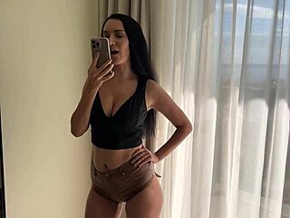 damn that hot brunette in shorts and boots rides stranger hard