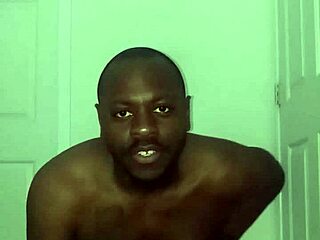 wanna hear my mermaid parody remix they go both ways? 🎶😉