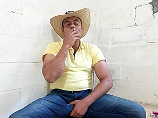 yuri gaúcho's super thick brazilian cock blasts cum hard!!