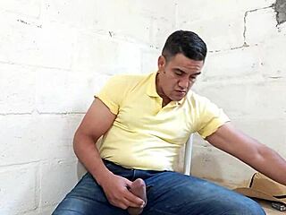 yuri gaúcho's super thick brazilian cock blasts cum hard!!