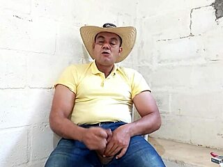 yuri gaúcho's super thick brazilian cock blasts cum hard!!